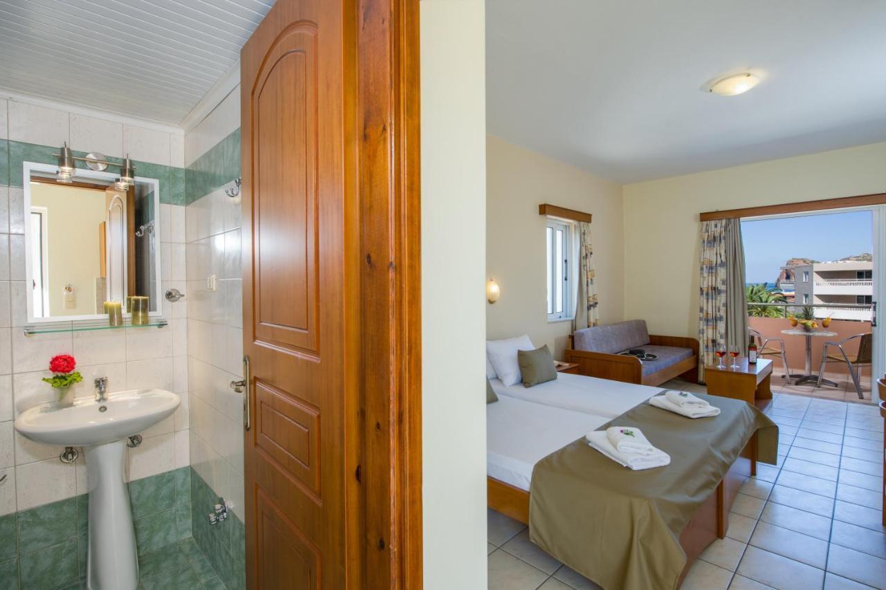 Dias Hotel Apartments Agia Marina エクステリア 写真